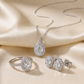 The Cincature Oval Halo Set