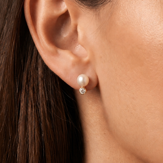 Sparkling Pearl Earrings