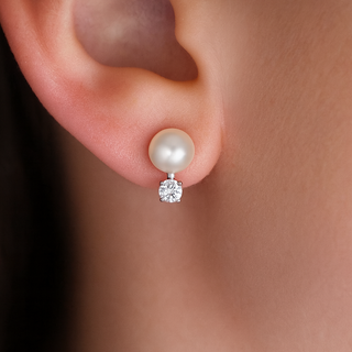 Sparkling Pearl Earrings