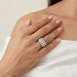 Elegant Splendour Cluster Ring