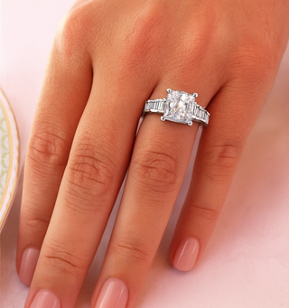 Sunset Boulevard Ring