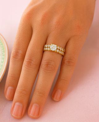 Solitaire Showpiece Ring