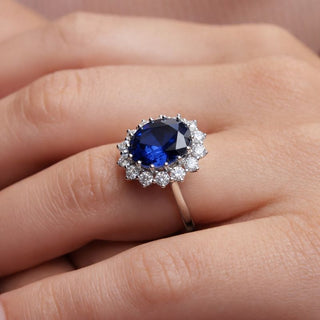 Princess Diana & Kate's Engagement Ring