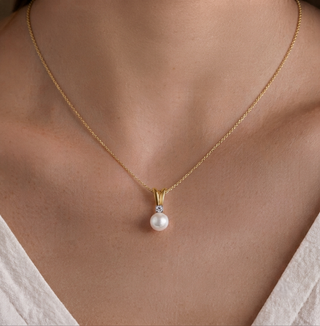Sparkling Pearl Pendant