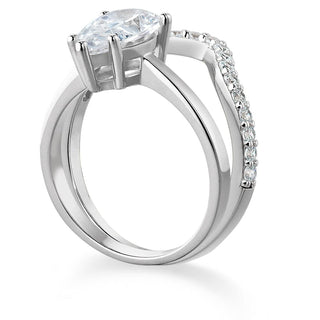 Pear Cut Solitaire Ring Set